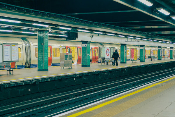 Metro de Londres | A qué hora cierra, billetes y líneas